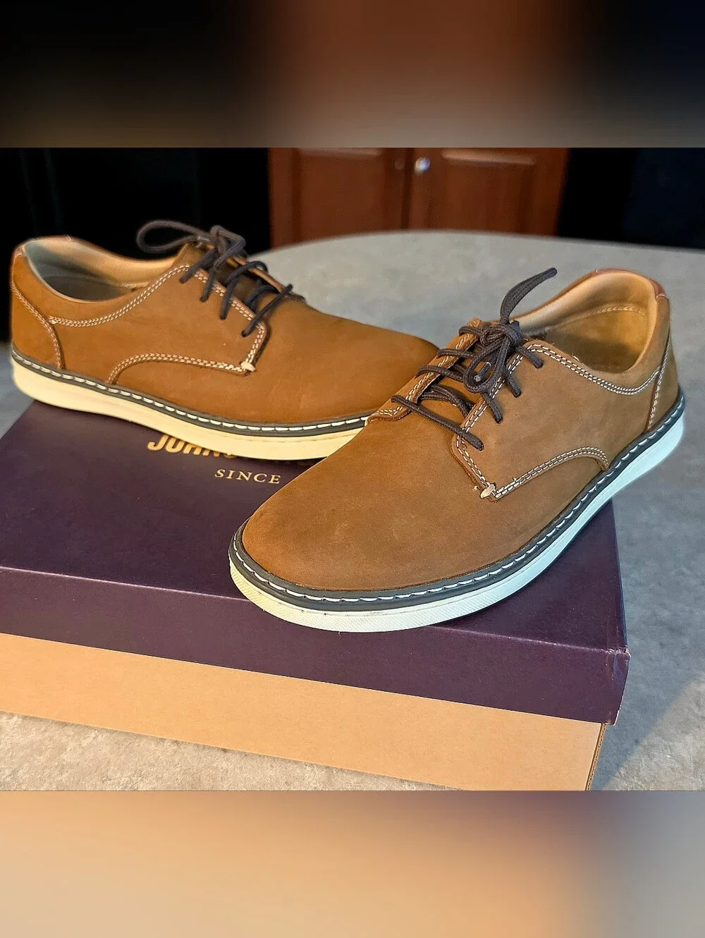 Boys Sz 5 Brown Oiled Nubuck Casual Dress Shoes Johnson & Murphy